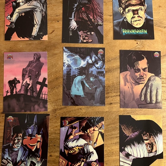 Topps Universal Monsters trading cards 54 (full set 100, partial set) - Picture 3 of 7